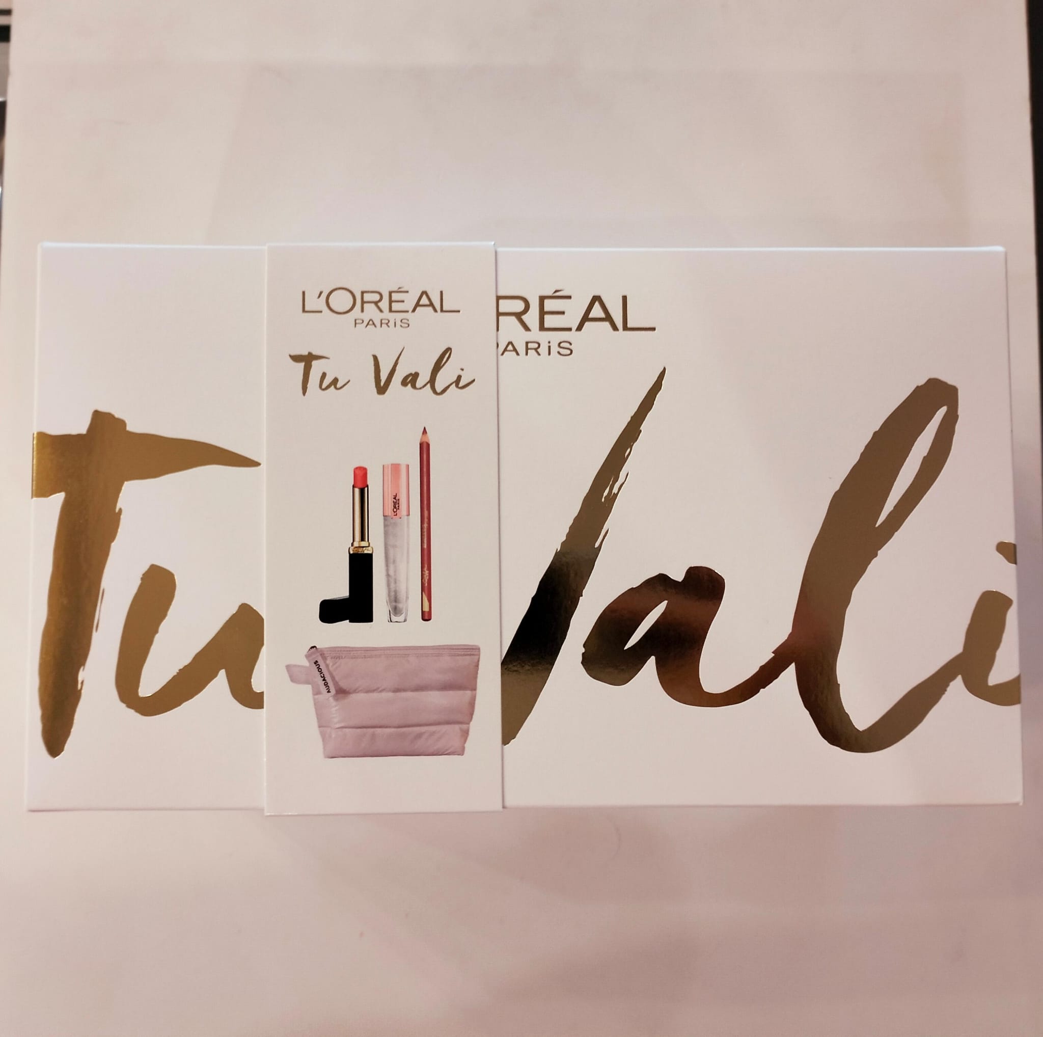 KIT L'Oréal Paris - Tu Vali - Glossy Lip Combo