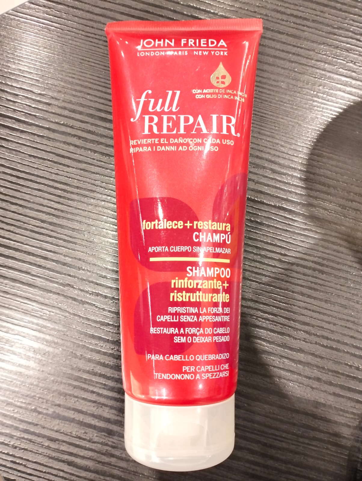 Image of John Frieda - Full Repair Shampoo 250 ml