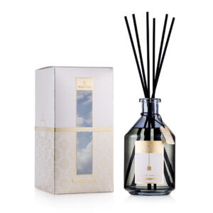White-Caress-DiffuserStickPack-Still-Life-2025-1