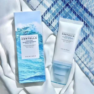 Skin1004 Madagascar Centella - Hyalu-cica Water-fit Sun serum